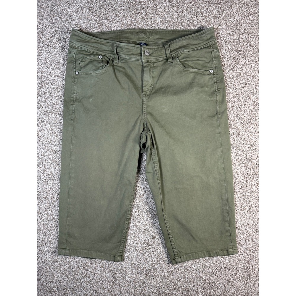 Tommy Bahama Womens Olive Green Stretch Bermuda Shorts Size 10 Casual Tropical